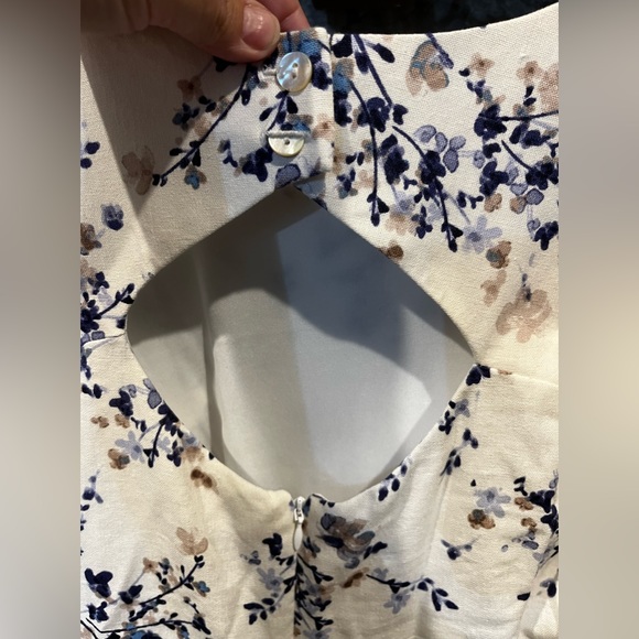 Rabbit rabbit rabbit jumpsuit ! - Picture 4 of 5